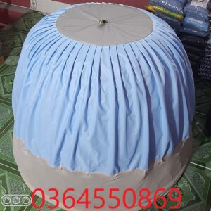 Mùng trùm cho gà nòi che mưa